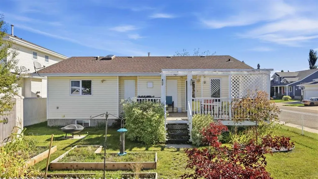 2 Densmore Crescent