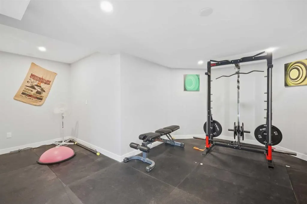 2 Densmore Crescent