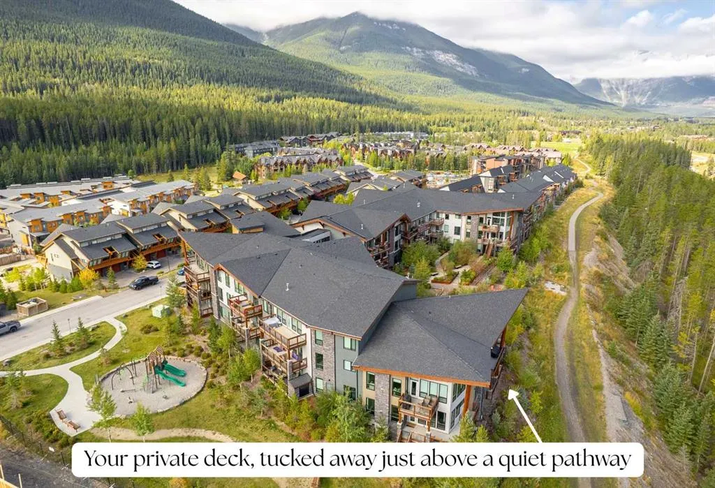 106 Stewart Creek Rise #114