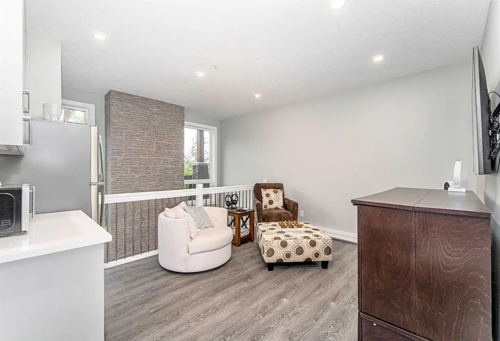 106 Stewart Creek Rise #114