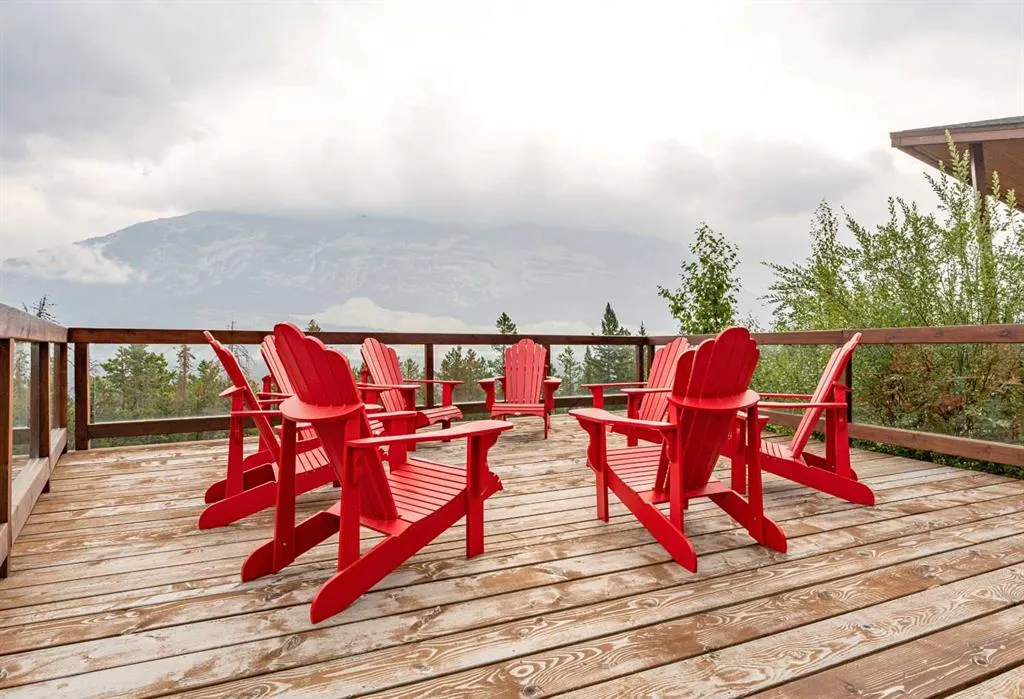 106 Stewart Creek Rise #114