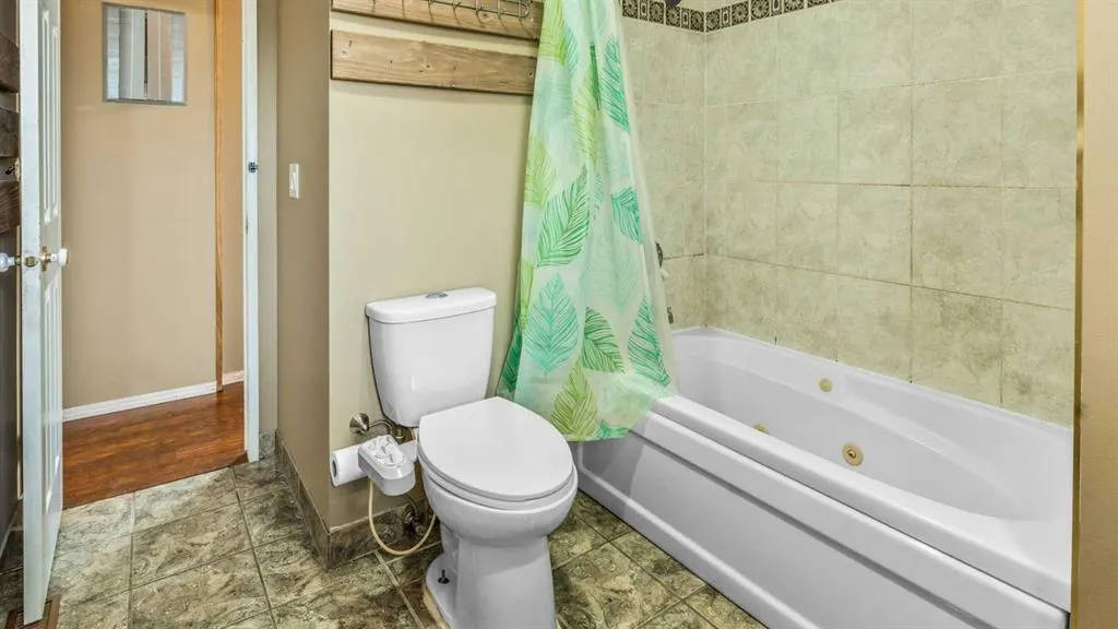 24 spring HAVEN Close SE