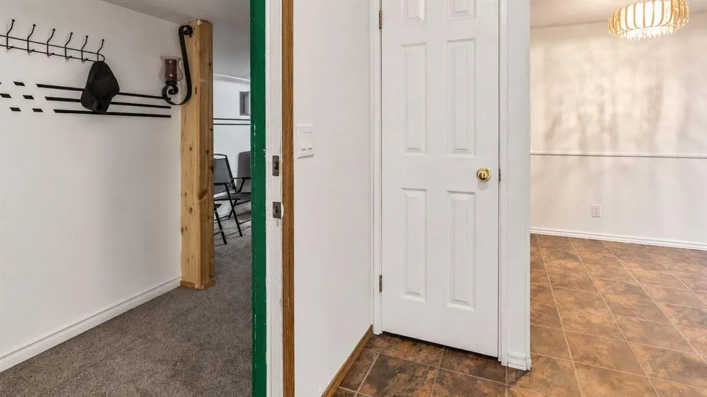 24 spring HAVEN Close SE