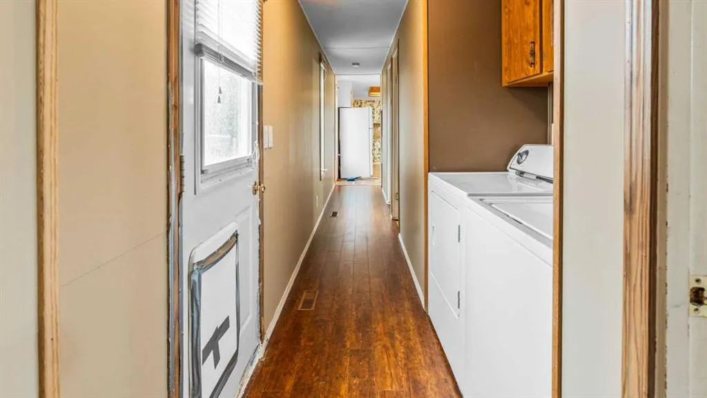 24 spring HAVEN Close SE