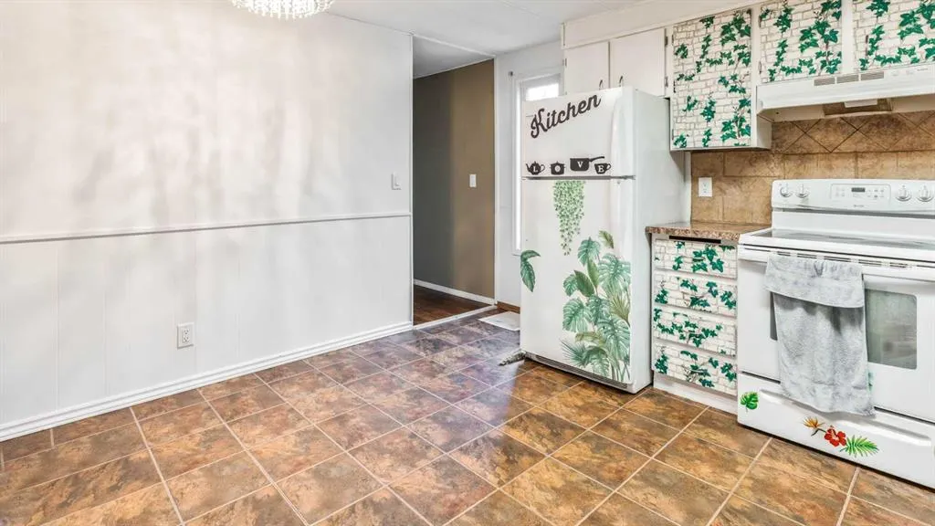24 spring HAVEN Close SE