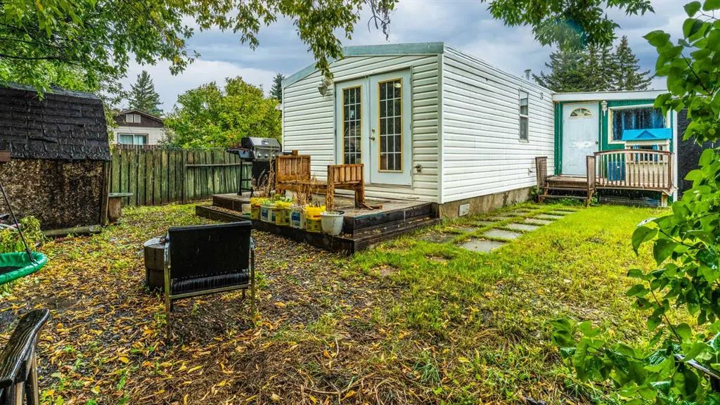 24 spring HAVEN Close SE