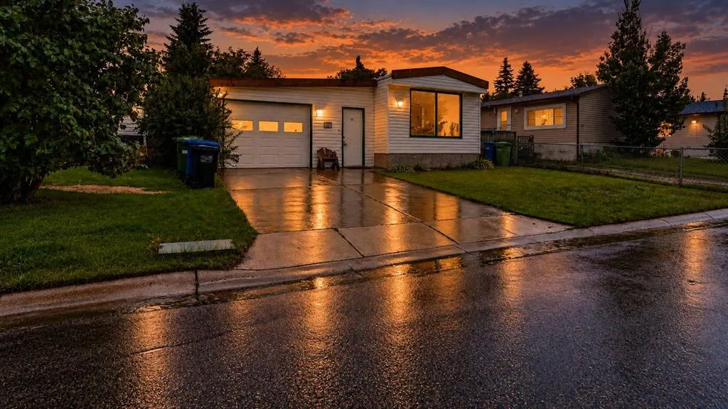 24 spring HAVEN Close SE