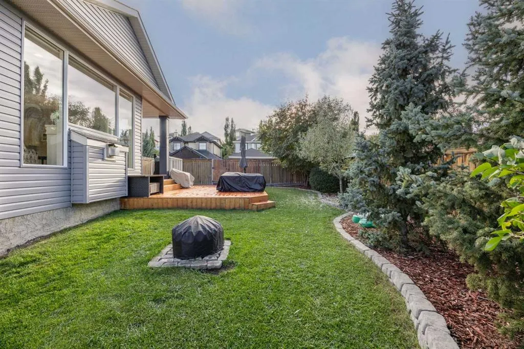 16 Royal oak Heights NW
