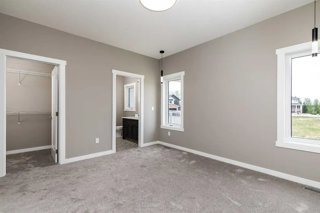 52 Everson Close