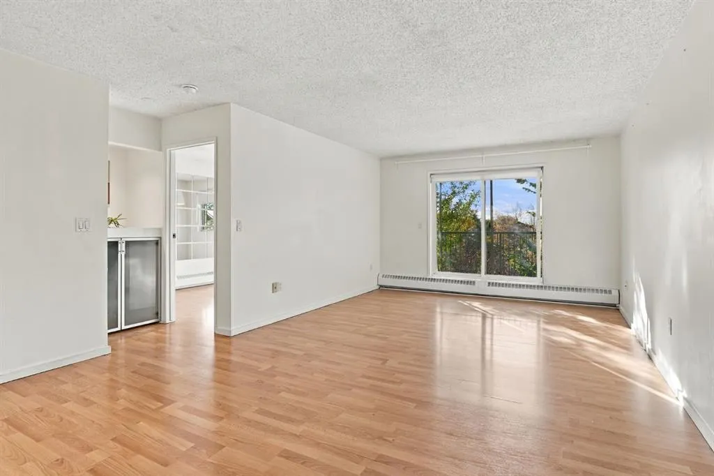 21 Dover Point SE #417