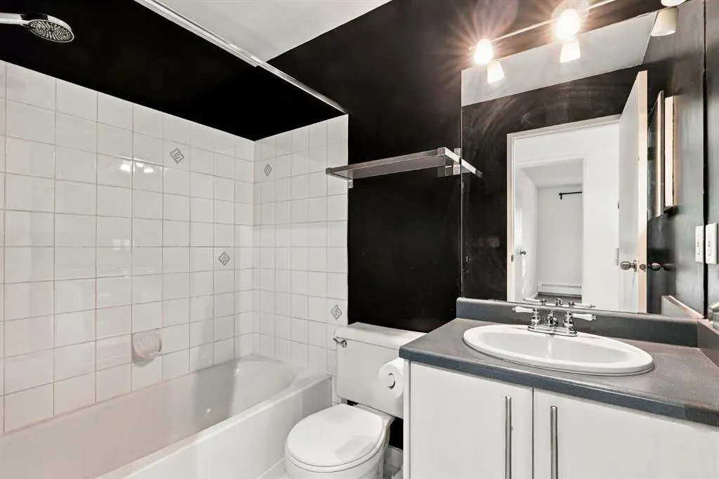 21 Dover Point SE #417