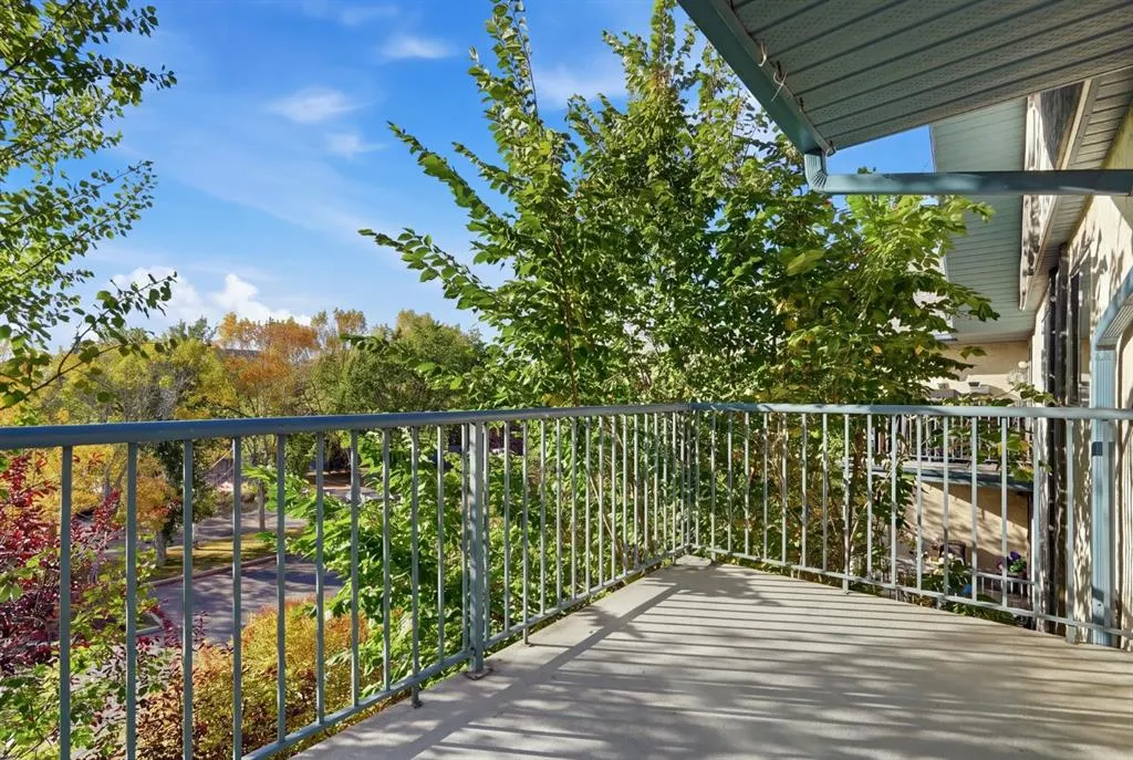 21 Dover Point SE #417