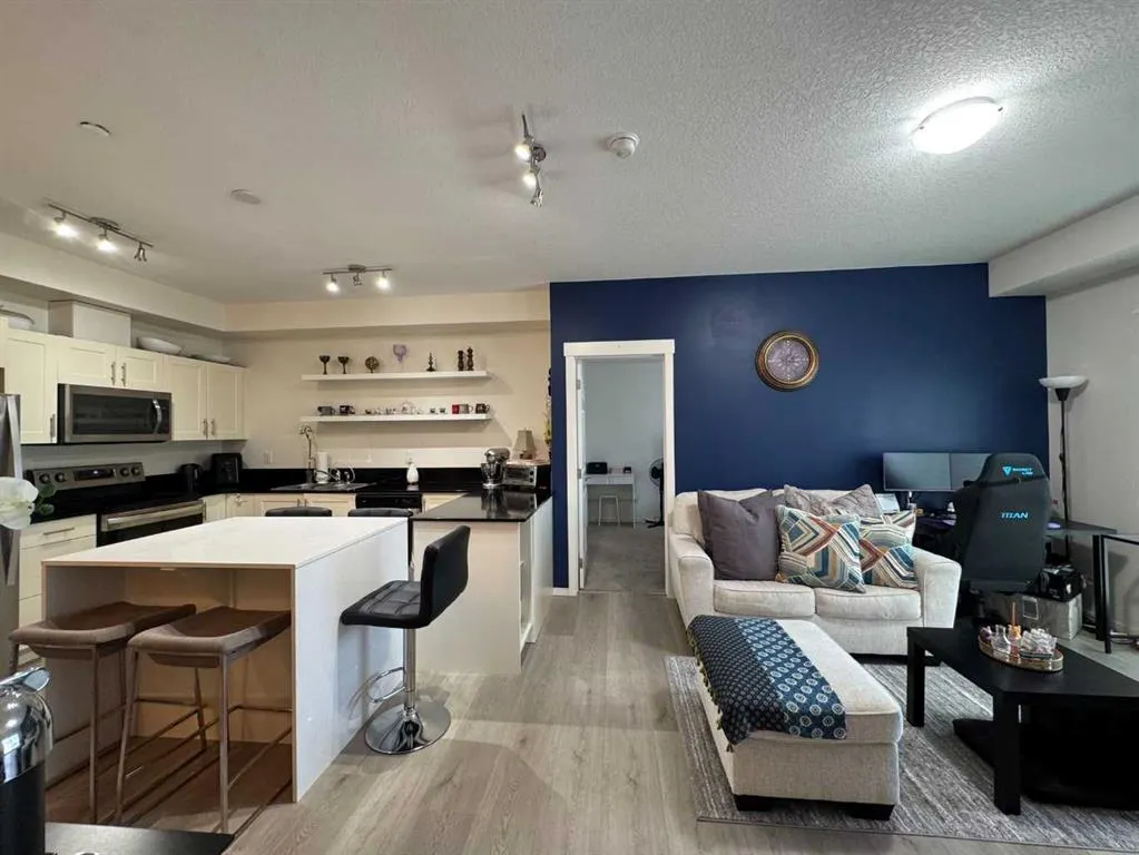 99 Copperstone Park SE #3313