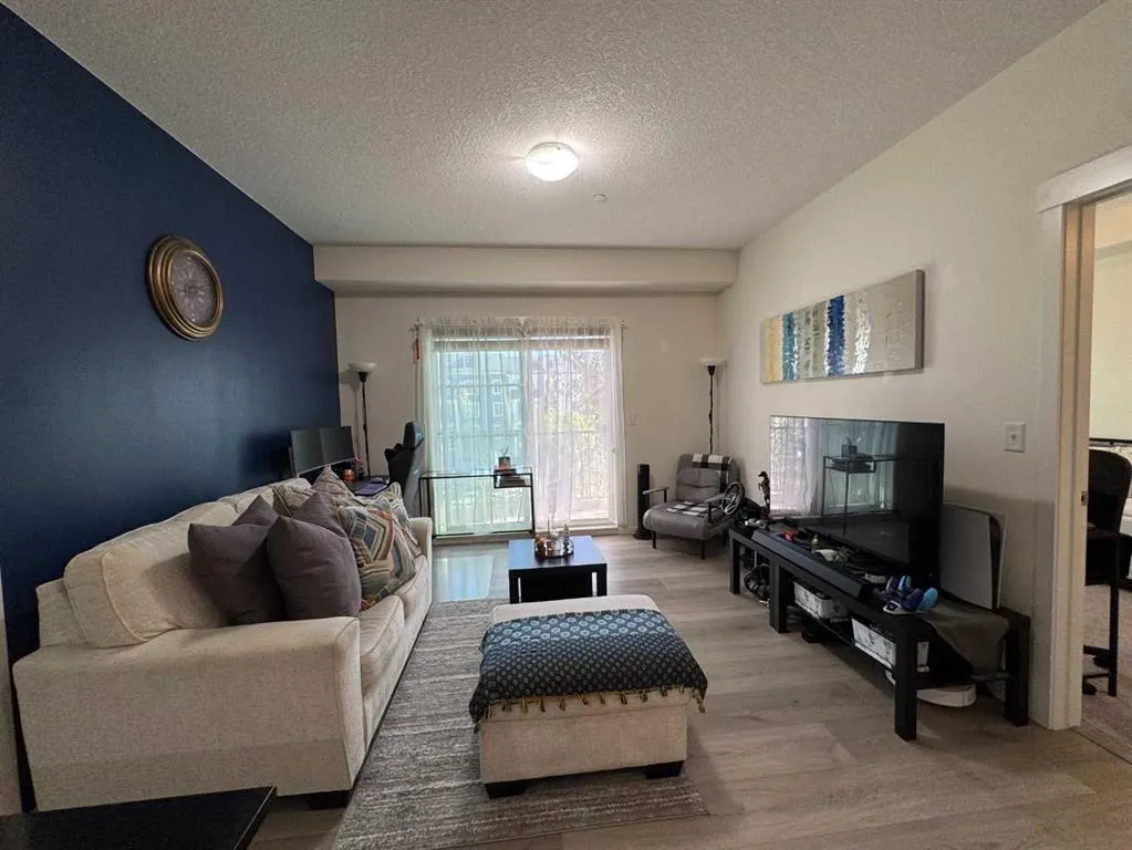 99 Copperstone Park SE #3313