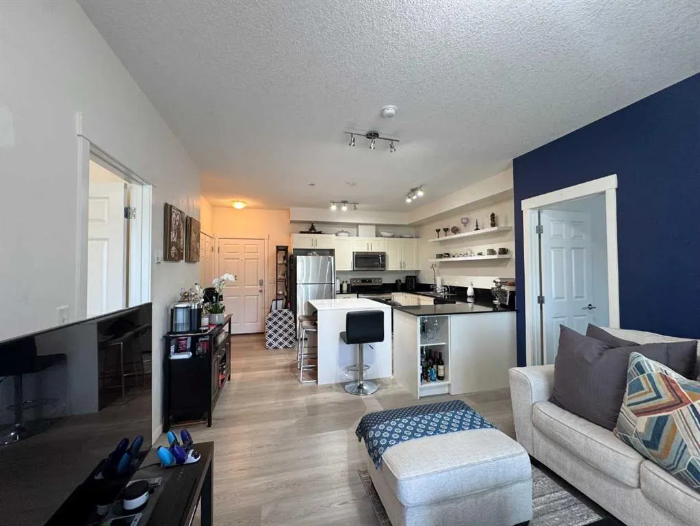 99 Copperstone Park SE #3313