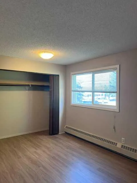49 Bennett Street #208