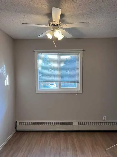 49 Bennett Street #208
