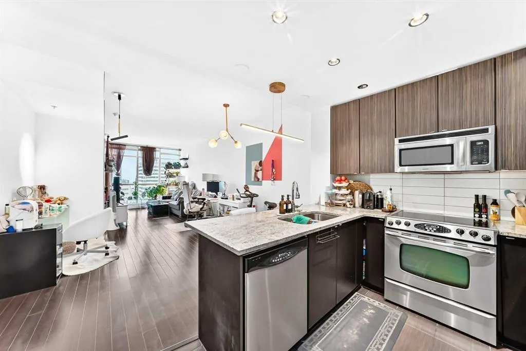 788 12 Avenue SW #1504