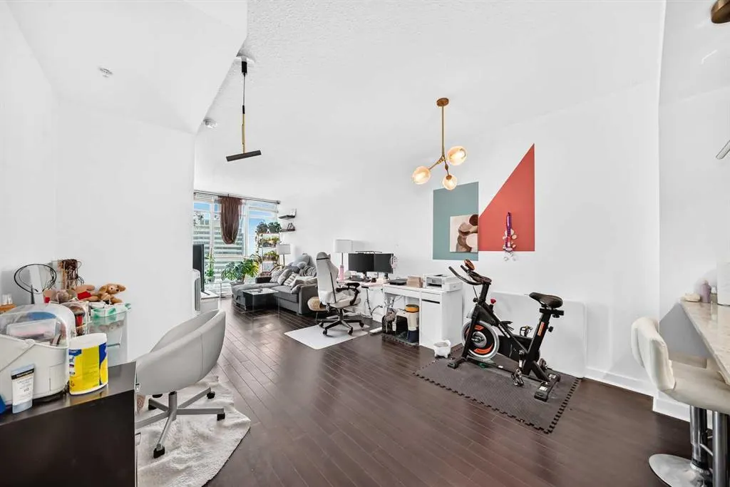 788 12 Avenue SW #1504