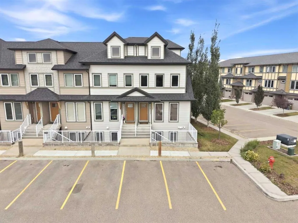 339 Viscount Drive #909