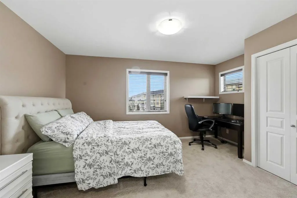 339 Viscount Drive #909