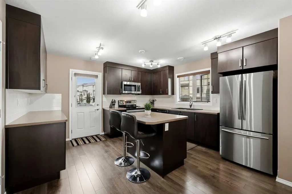339 Viscount Drive #909