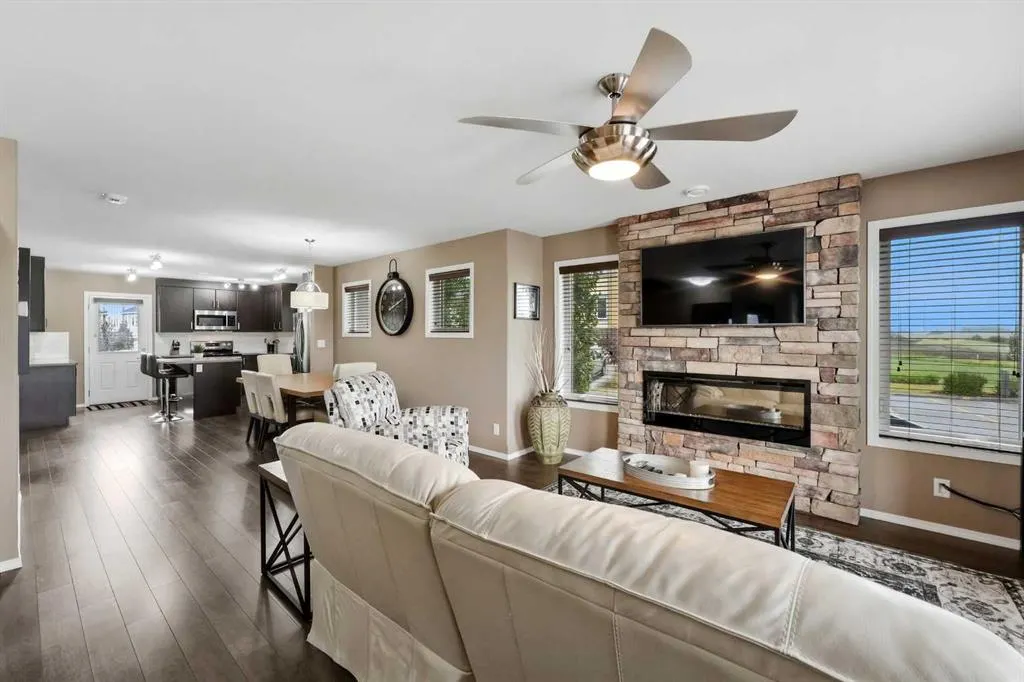 339 Viscount Drive #909