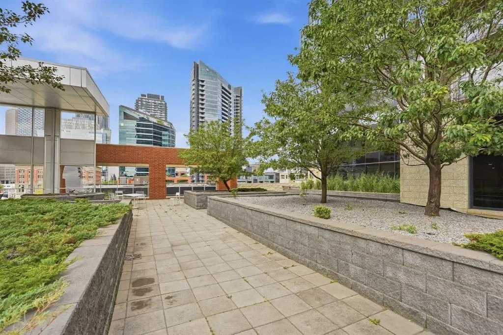 1320 1 Street SE #1507