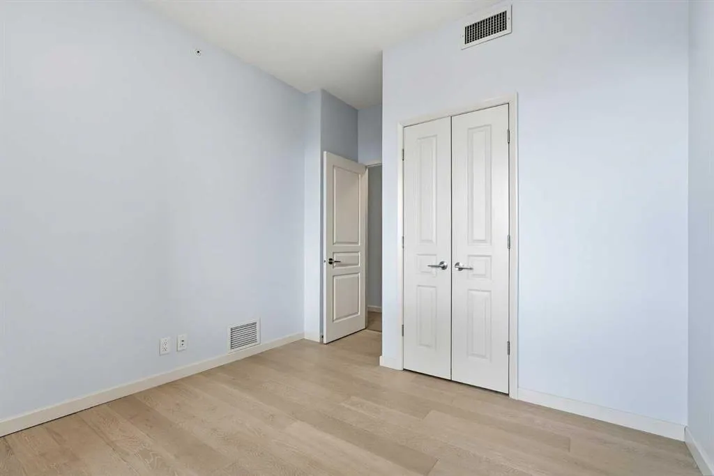 1320 1 Street SE #1507