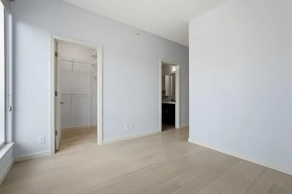 1320 1 Street SE #1507