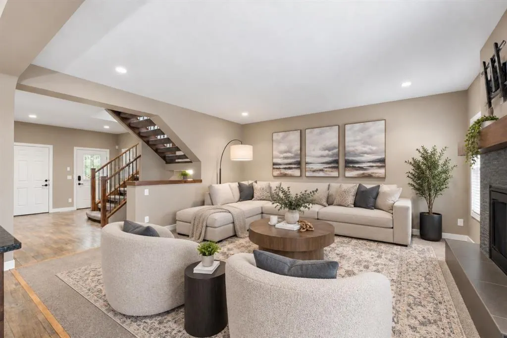 300 Aspenmere Way