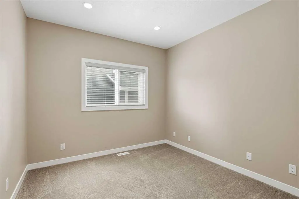 300 Aspenmere Way