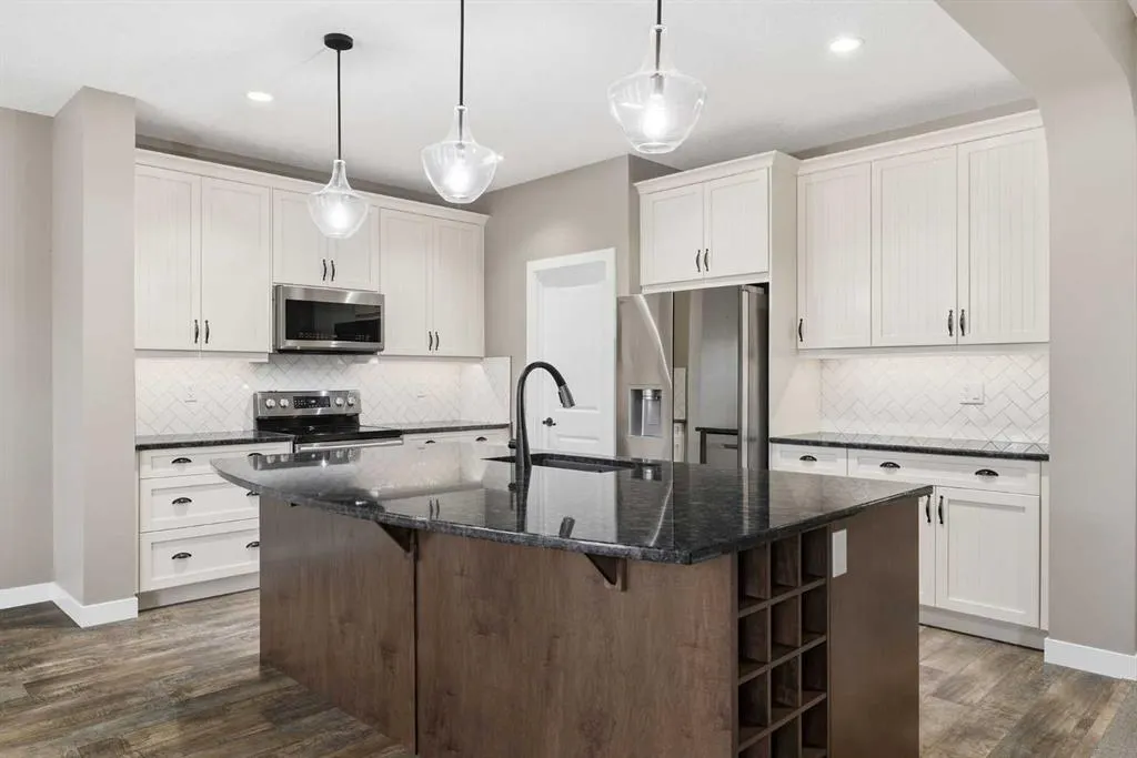 300 Aspenmere Way