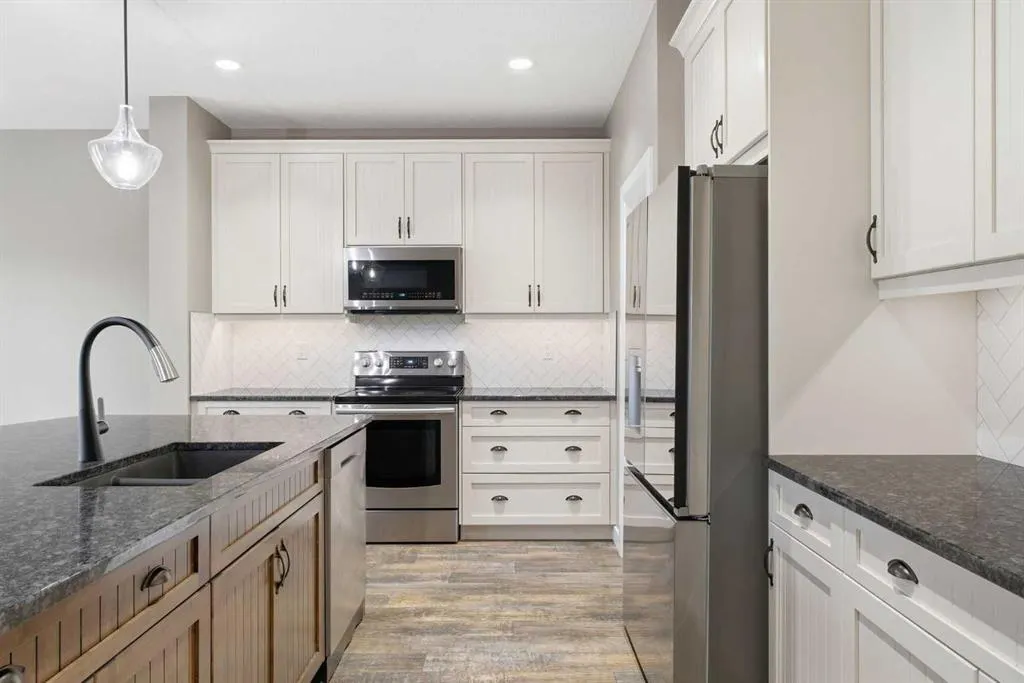 300 Aspenmere Way
