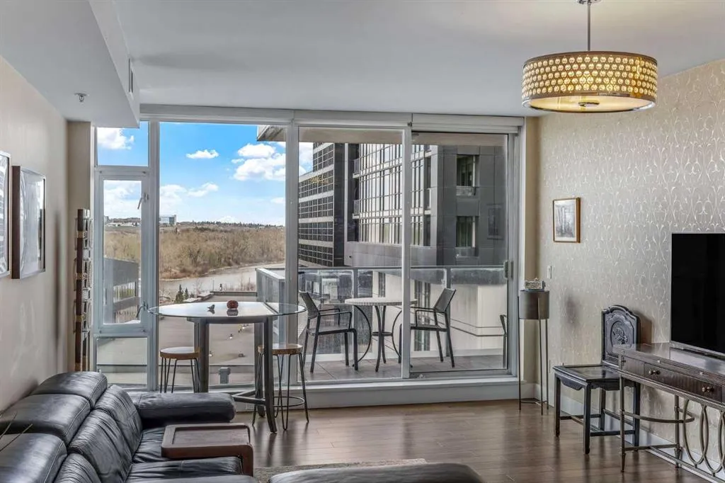 519 Riverfront Avenue SE #604
