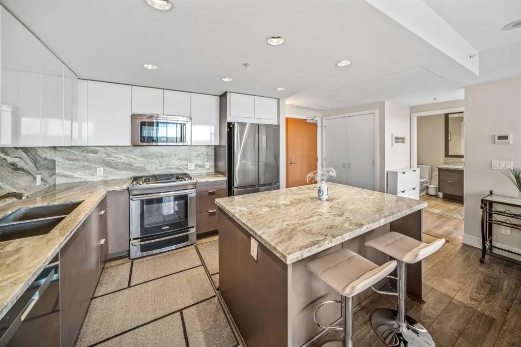 519 Riverfront Avenue SE #604