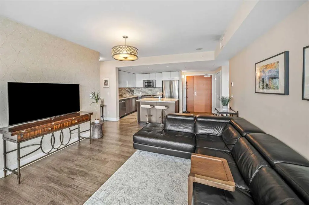 519 Riverfront Avenue SE #604