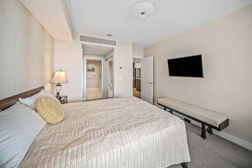 519 Riverfront Avenue SE #604