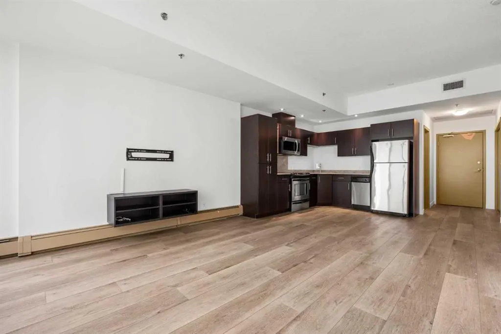135 13 Avenue SW #706