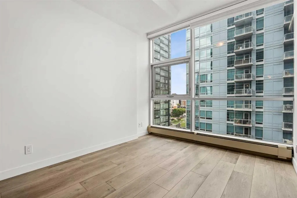 135 13 Avenue SW #706