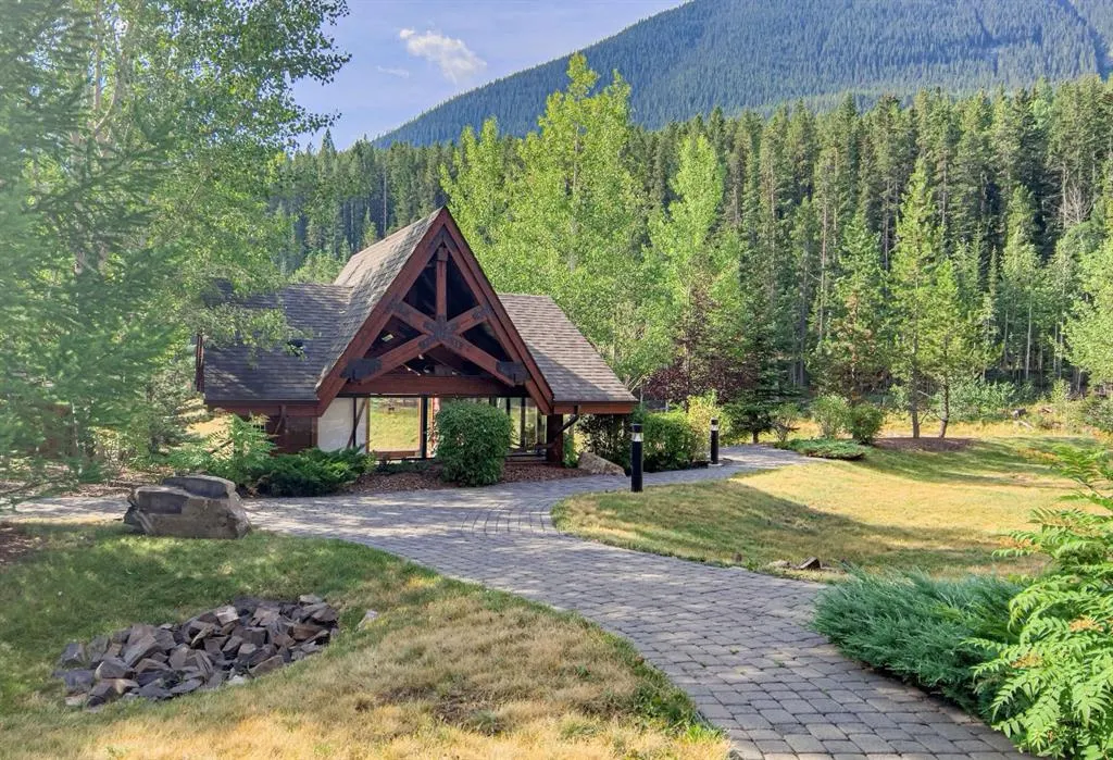 106 Stewart Creek Landing #105