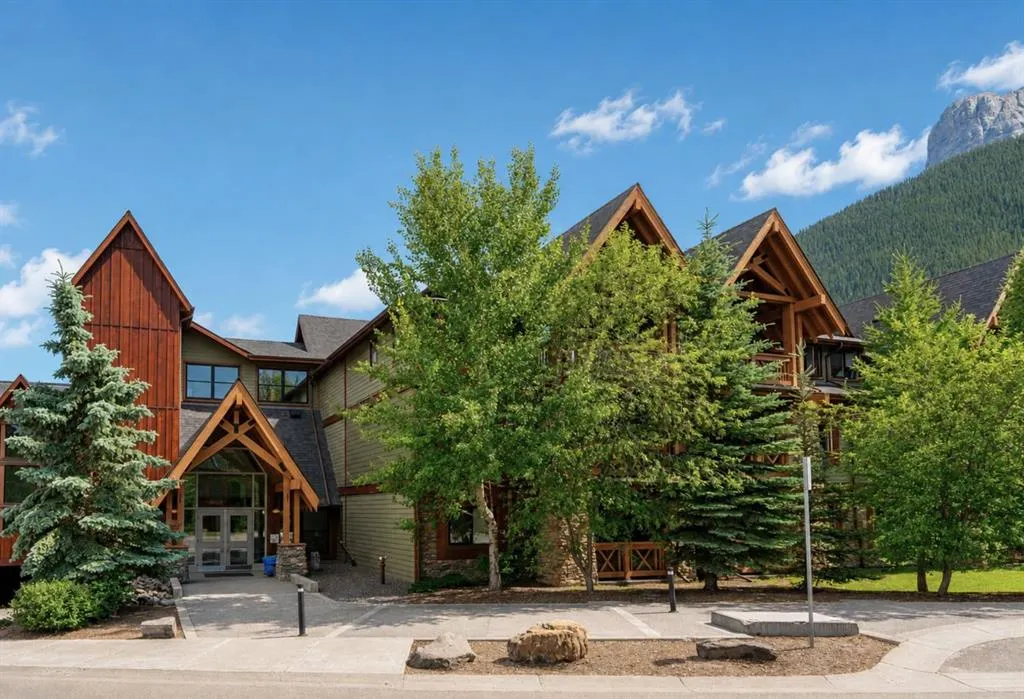 106 Stewart Creek Landing #105