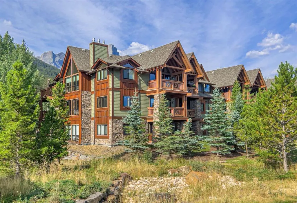 106 Stewart Creek Landing #105