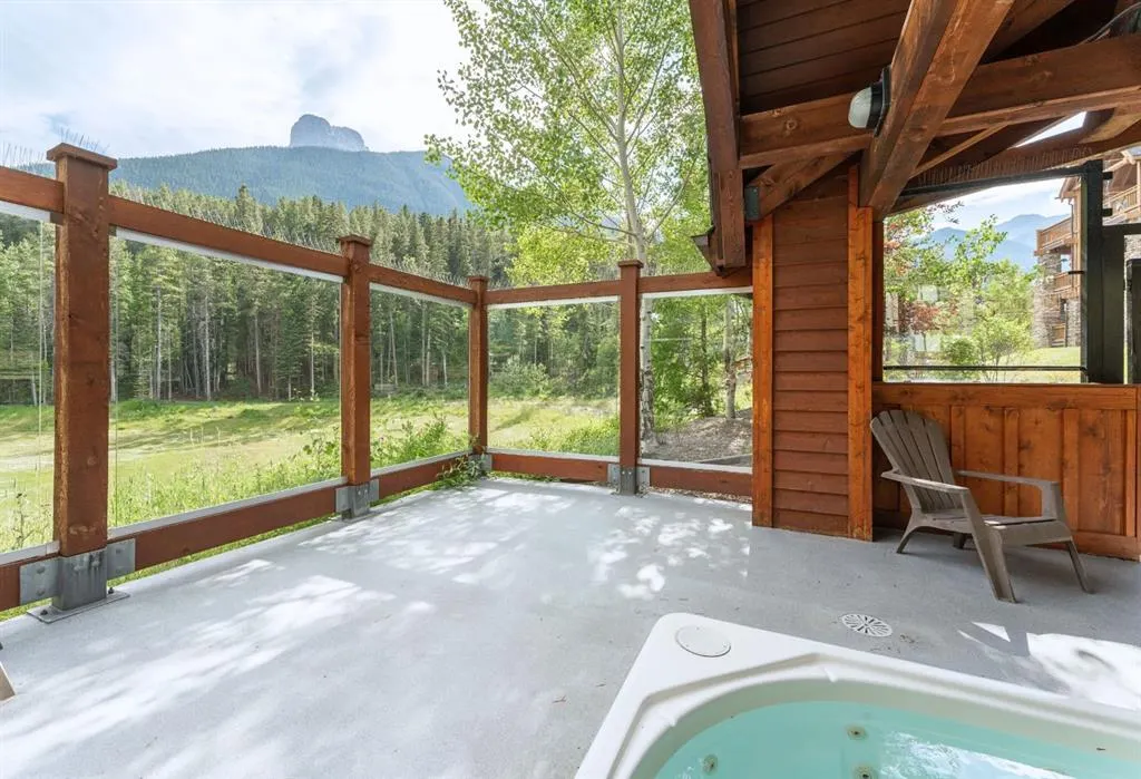 106 Stewart Creek Landing #105