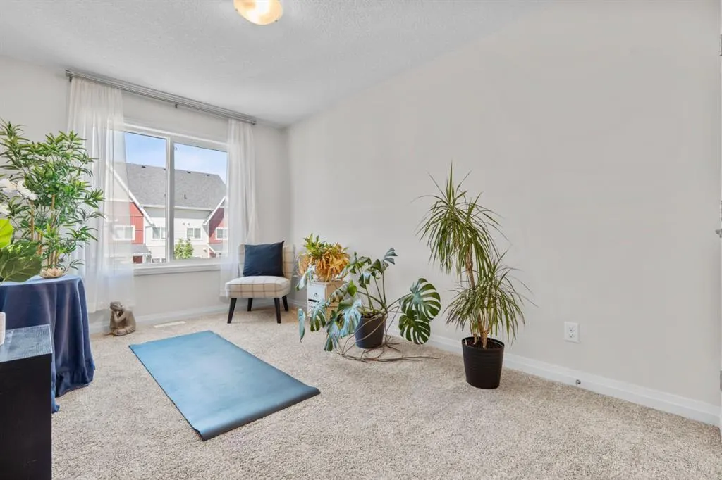 31 Red Embers Lane NE