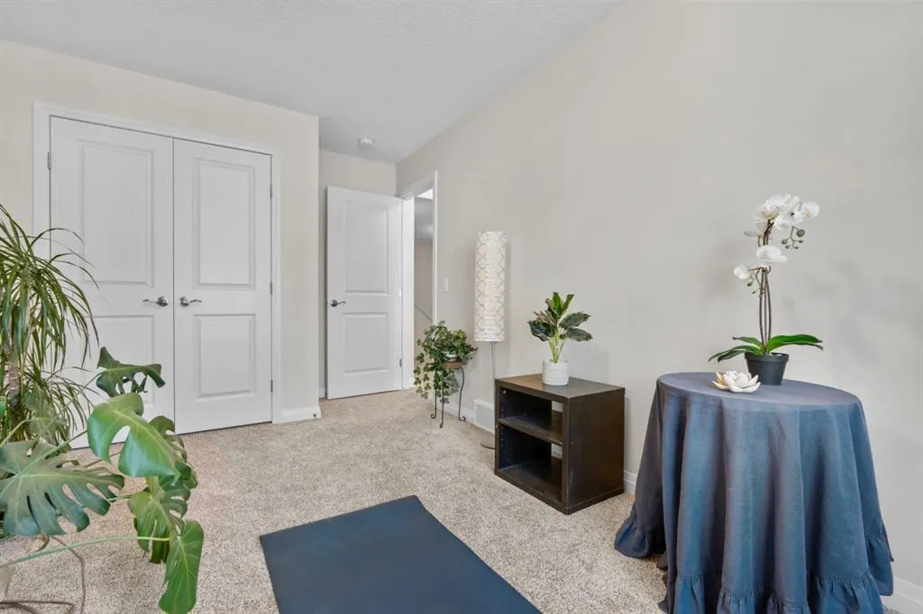 31 Red Embers Lane NE