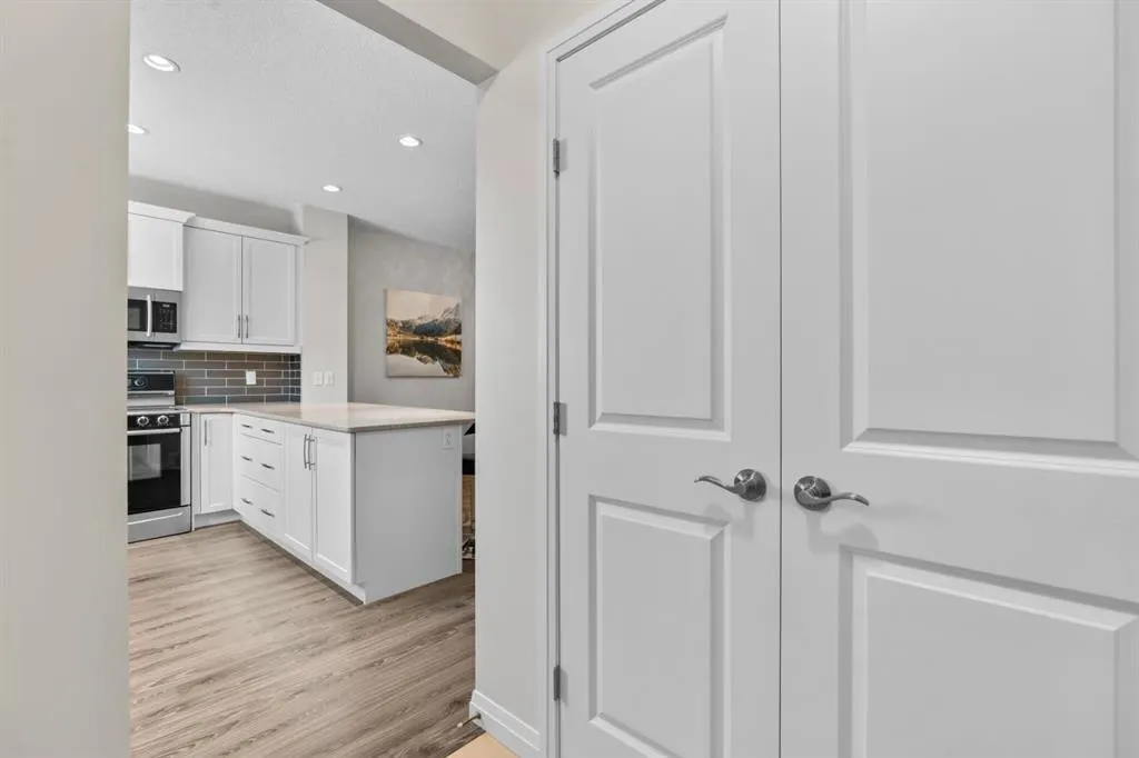 31 Red Embers Lane NE