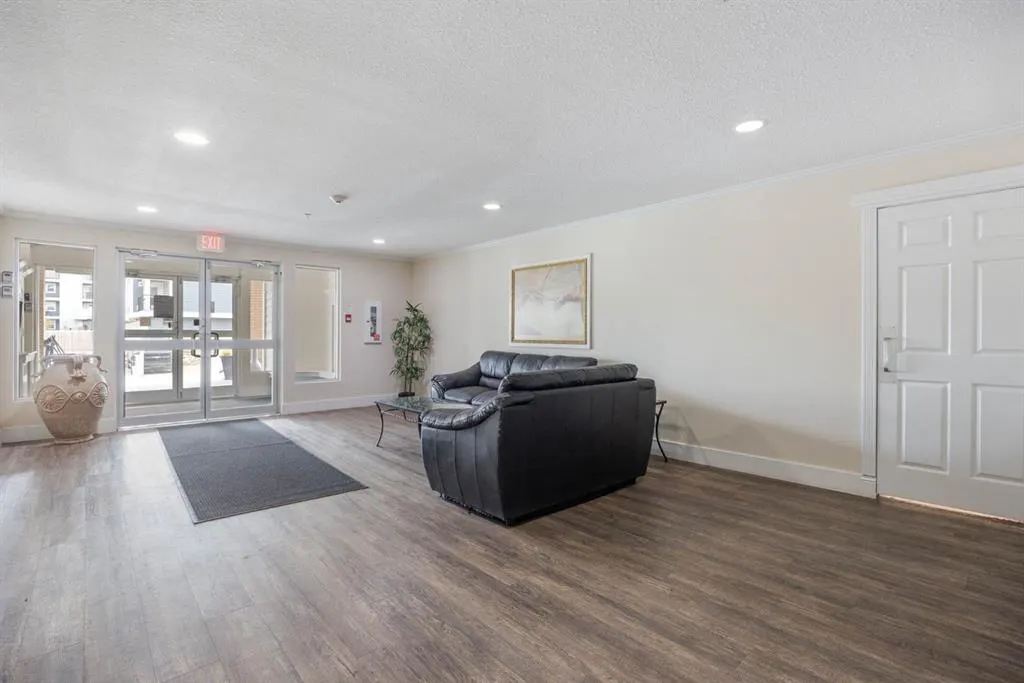 253 Gregoire Drive #303