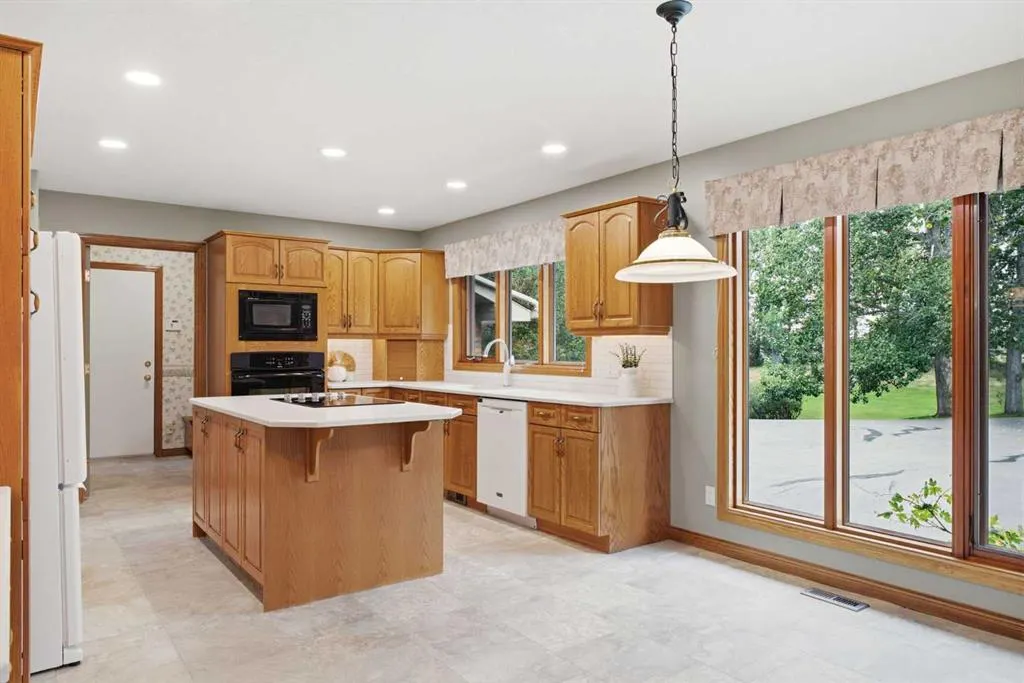 30175 Woodland Way