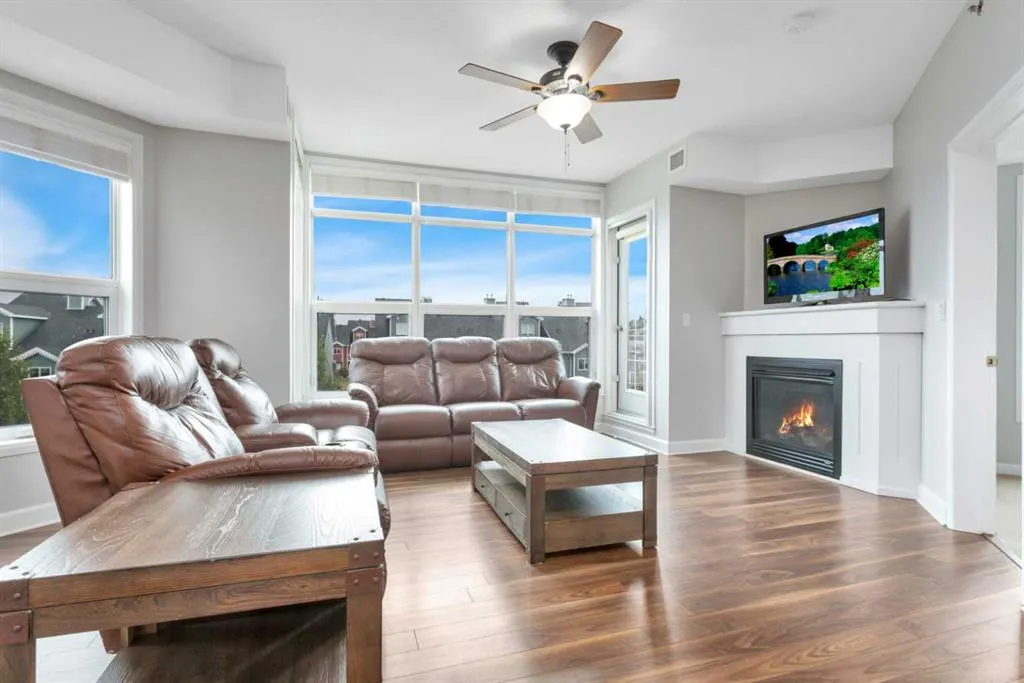 5040 53 Street #321